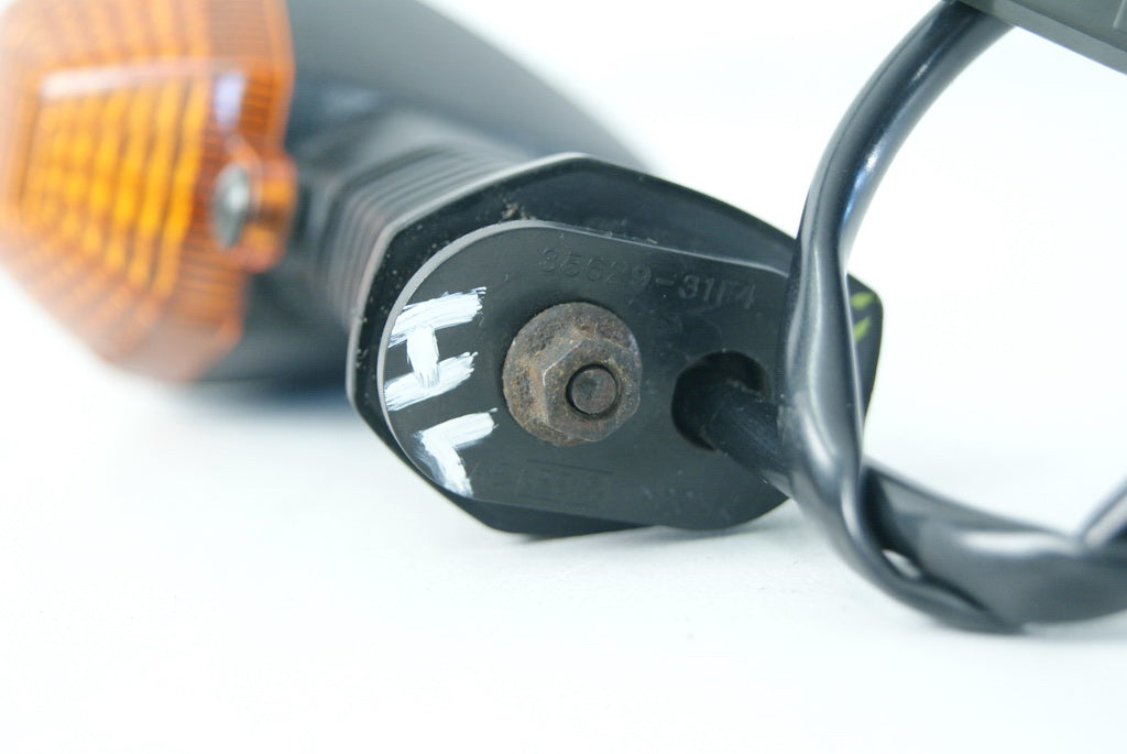 SUZUKI GSX-R 750 WVBD REAR LEFT TURN SIGNAL