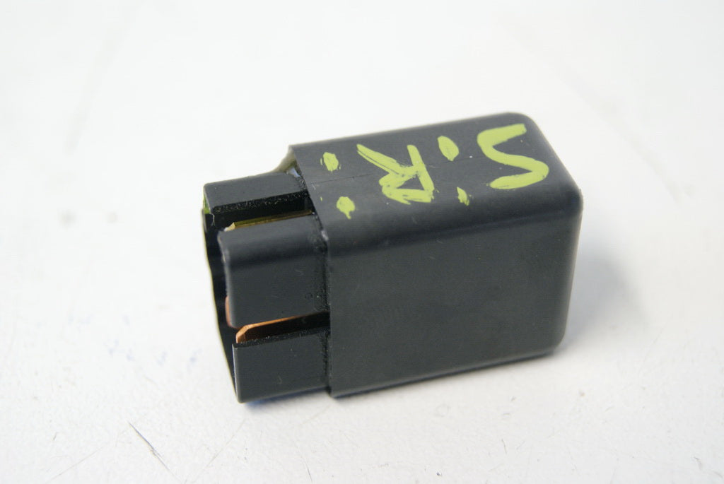 SUZUKI GSX-R 750 WVBD CONTROL RELAY RELAY