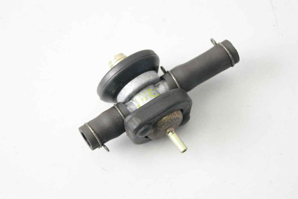 SUZUKI GSX-R 750 WVBD SECONDARY AIR VALVE