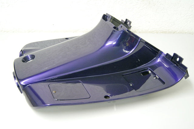 PIAGGIO EX 150 HEXAGON CARENADO REPOSAPIÉS DELANTERO TAPA CUBIERTA