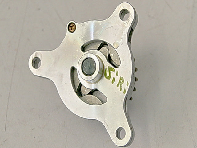 SUZUKI UC 125 EPICURO AX ÖLPUMPE OIL PUMP