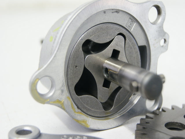 SUZUKI GSX-R 750 WVBD BOMBA DE ACEITE