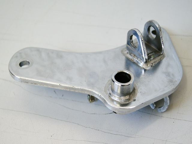 HYOSUNG GV 250 AQUILA SOPORTE REPOSAPIÉS DERECHO DEL CONDUCTOR