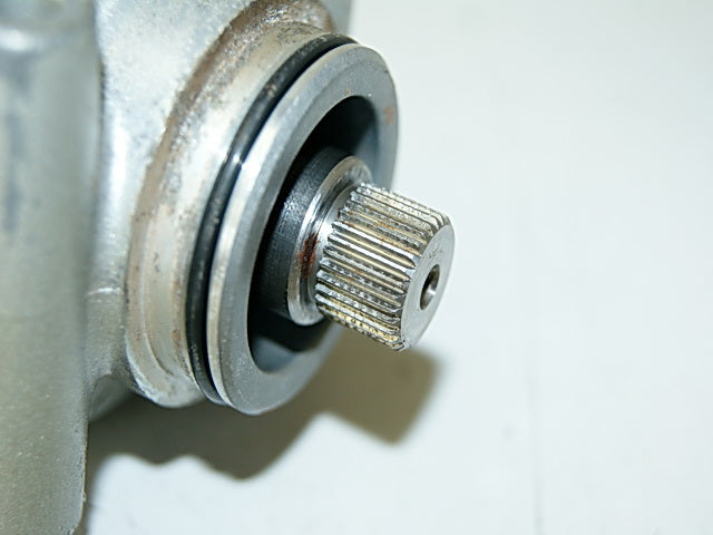 HONDA CB 250 TWO FIFTY MC26 ANLASSER STARTER MOTOR