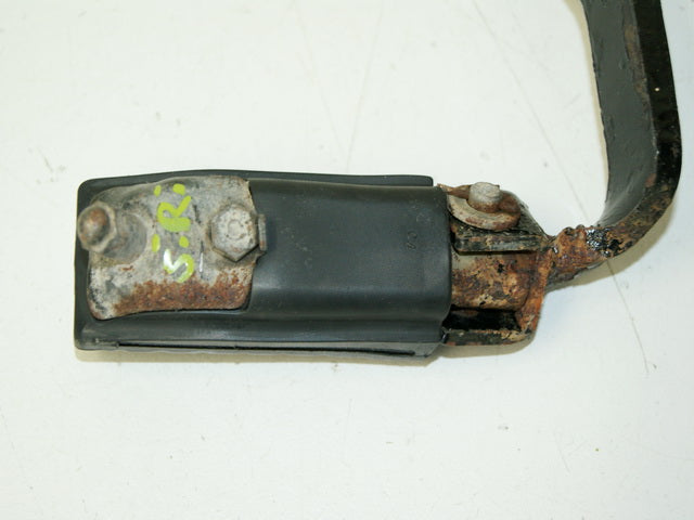 HONDA CB 250 TWO FIFTY MC26 Estribera izquierda conductor Soporte estribera Plato