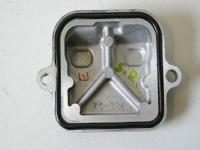 SUZUKI VZ 800 AF MARAUDER VENTILDECKEL EINLASS COVER MOTOR