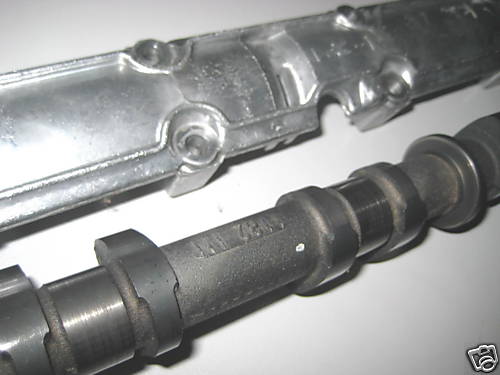 KAWASAKI Z 750 ZR750J NOCKENWELLE EINLASS 04-06