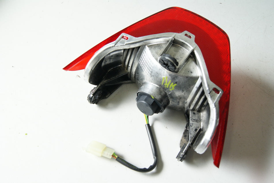 HONDA XL 700 VA RD13 TRANSALP LUZ TRASERA
