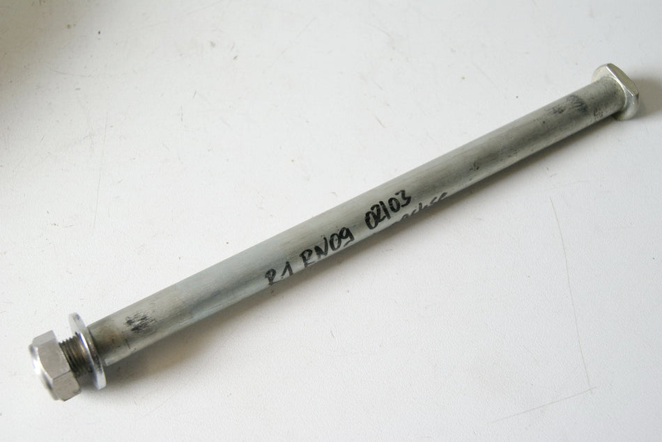 YAMAHA R1 RN09 Schwingachse Achse Schwinge Mutter (für Rahmen) 02-03