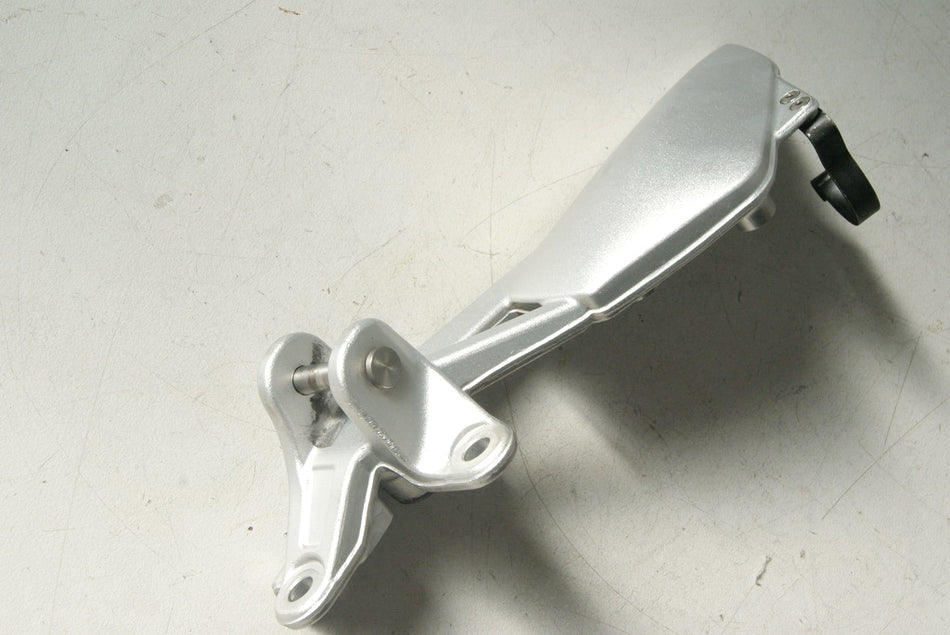 BMW K 1200 S K12S FOOTREST BRACKET RIDER RIGHT
