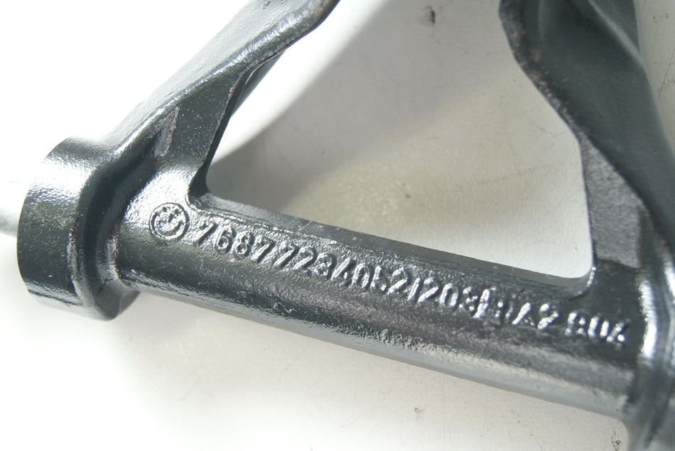 BMW K 1200 S K12S UMLENKUNG GABEL HALTERUNG UNTEN TRAILING ARM