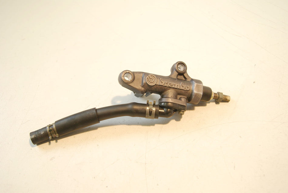 YAMAHA R6 RJ03 CILINDRO MAESTRO FRENO TRASERO BOMBA DE FRENO
