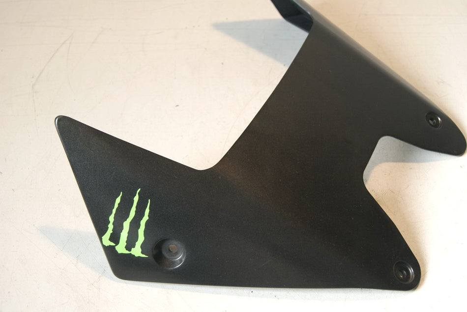 KAWASAKI ZZR 1400 B ZXT40A ABS FAIRING BUG CENTER BOTTOM COVER