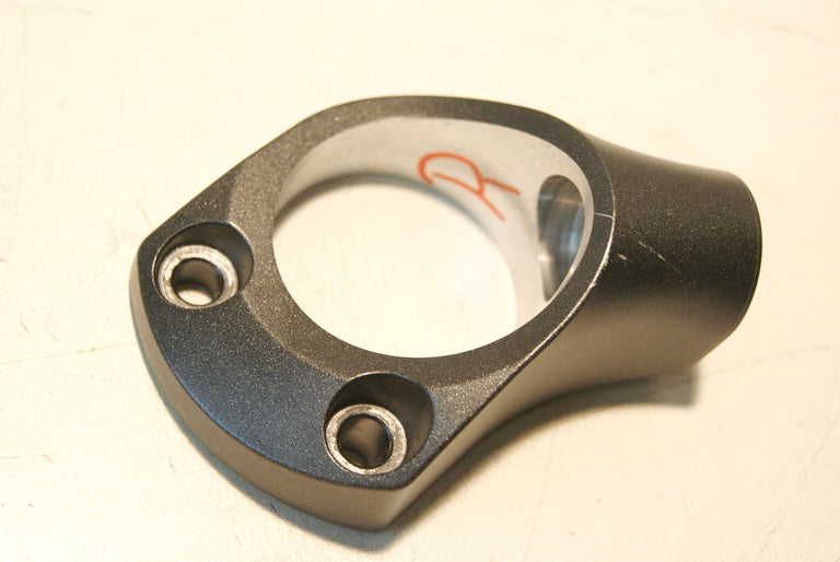 KAWASAKI ZZR 1400 B ZXT40A ABS MOUNT HANDLEBAR STUB RIGHT