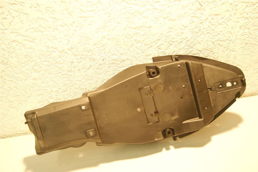 APRILIA DORSODURO 750 SM000 GUARDABARROS TRASERO