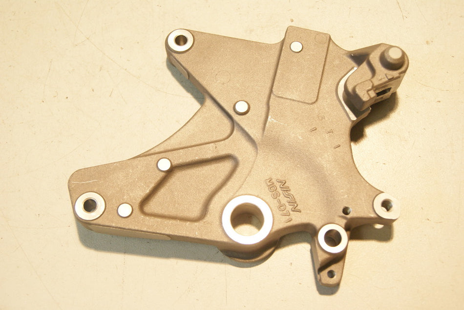 HONDA NC 750 XD RC72 ANKERPLATTE BREMSSATTEL