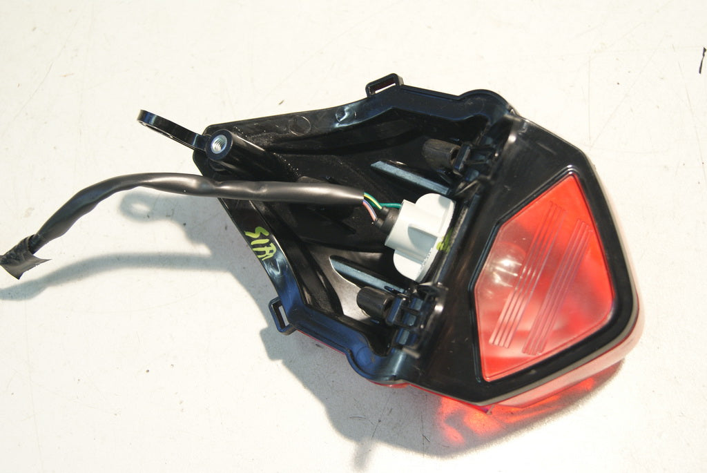 HONDA NC 750 XD RC72 RÜCKLICHT TAIL LIGHT REAR