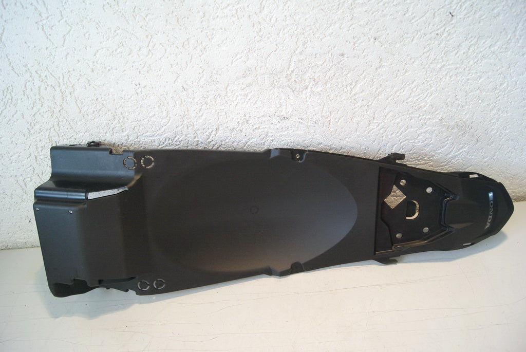 HONDA NC 750 XD RC72 KOTFLÜGEL RADLAUF HECKINNENVERKLEIDUNG