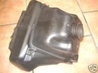 SUZUKI RF 600 GN76B CAJA DEL FILTRO DE AIRE AÑO 93-96
