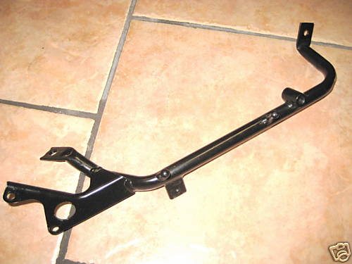 SUZUKI RF 900 GT73B HALTERUNG TRÄGER GRIFF BJ.94-97
