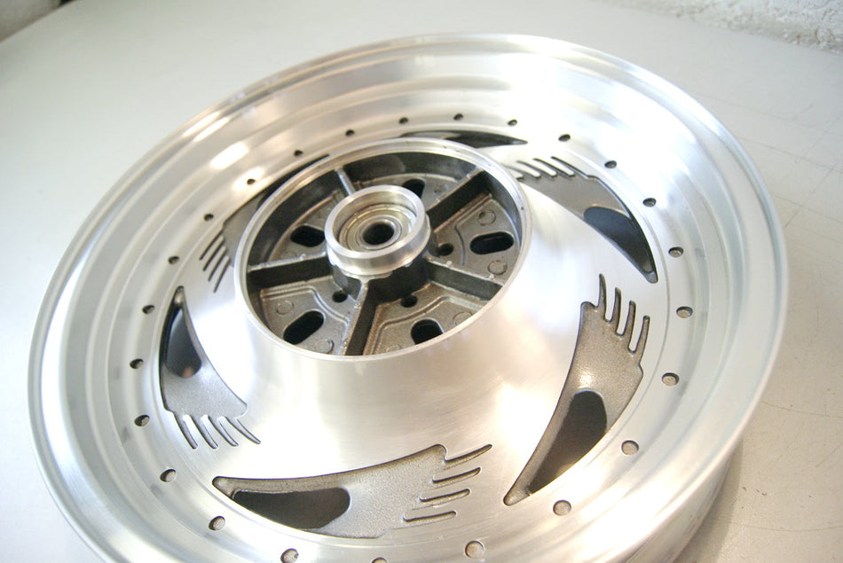 SUZUKI VZ 800 AF MARAUDER REAR WHEEL RIM