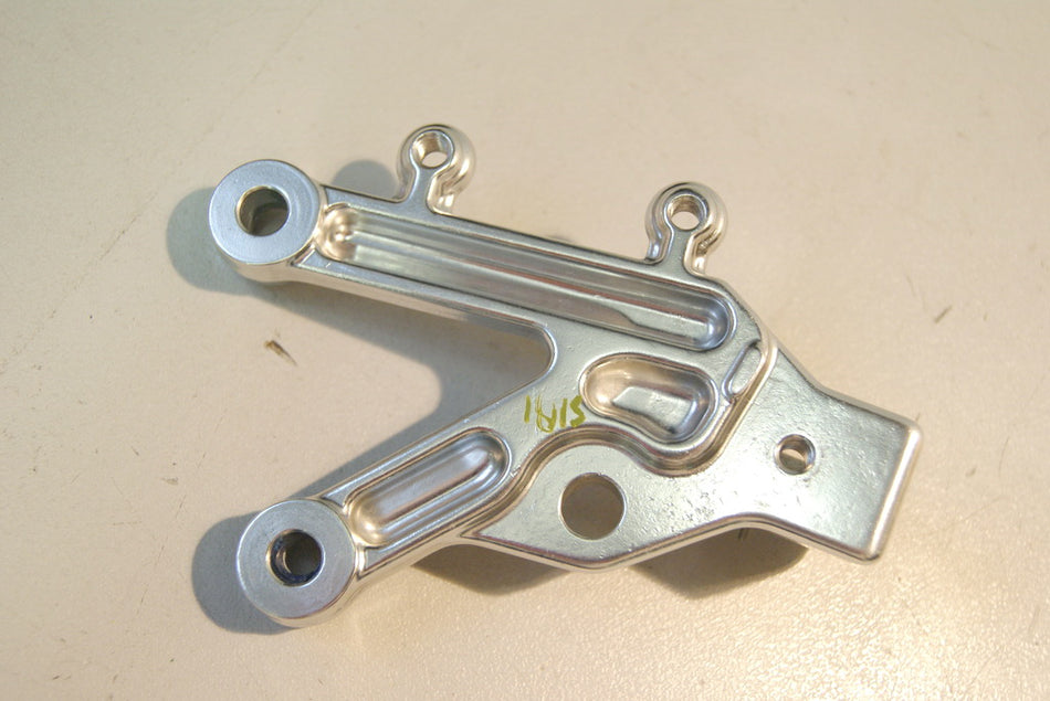 APRILIA RSV 1000 RR ZD4RR RIDER'S FOOTPEG BRACKET RIGHT