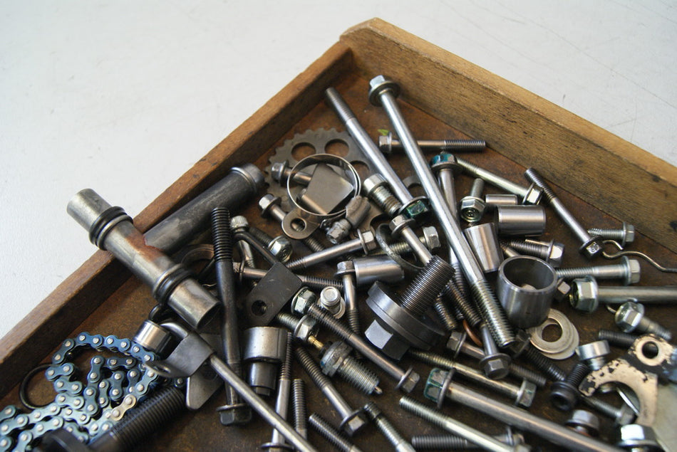 HONDA XL 700 VA RD13 TRANSALP SCHRAUBEN KLEINTEILE MOTOR
