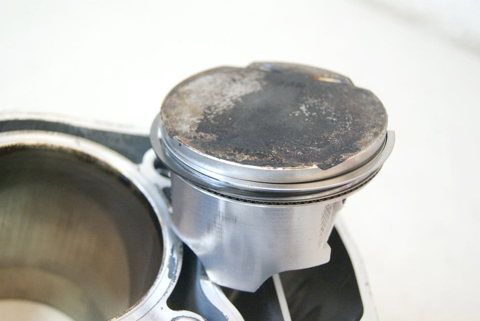 HONDA XL 700 VA RD13 TRANSALP ZYLINDER VORN KOLBEN CYLINDER FRONT PISTON