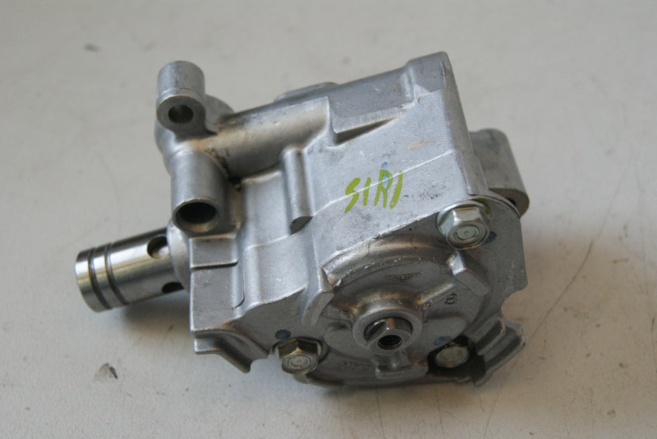 HONDA XL 700 VA RD13 TRANSALP BOMBA DE ACEITE