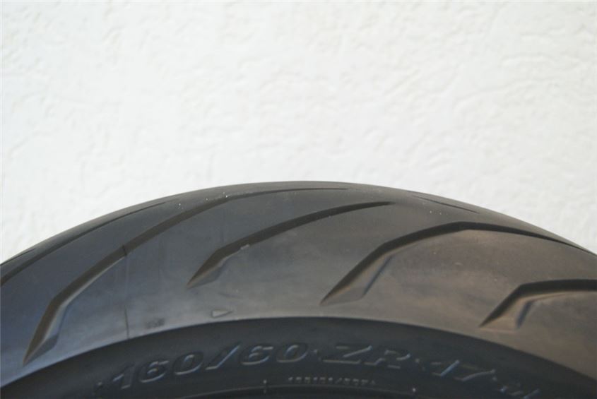 Keine Angaben REIFEN PIRELLI ANGEL GRAN TURISMO 160/60 ZR 17 REIFEN