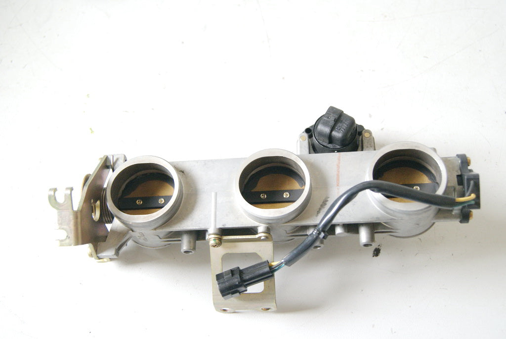 TRIUMPH DAYTONA 955 i T 595 N EINSPRITZANLAGE INJECTION