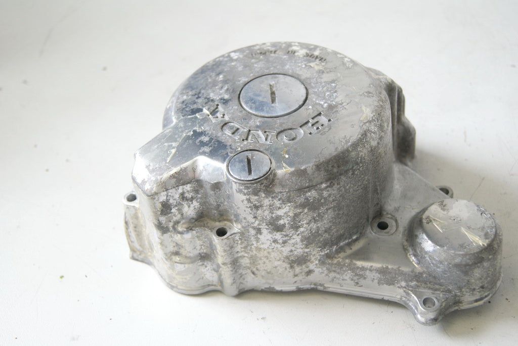HONDA CB 250 TWO FIFTY MC26 STATOR COVER ENGINE