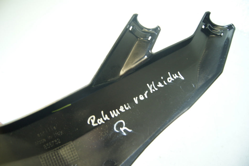APRILIA RX 125 RV ZD4RVA00 CARENADO MARCO DERECHO CUBIERTA TAPA