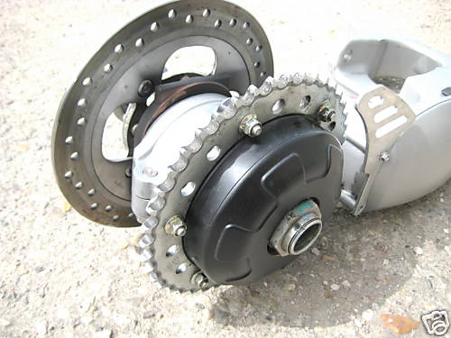 TRIUMPH SPRINT ST T695 955i EINARMSCHWINGE SCHWINGE 99-03
