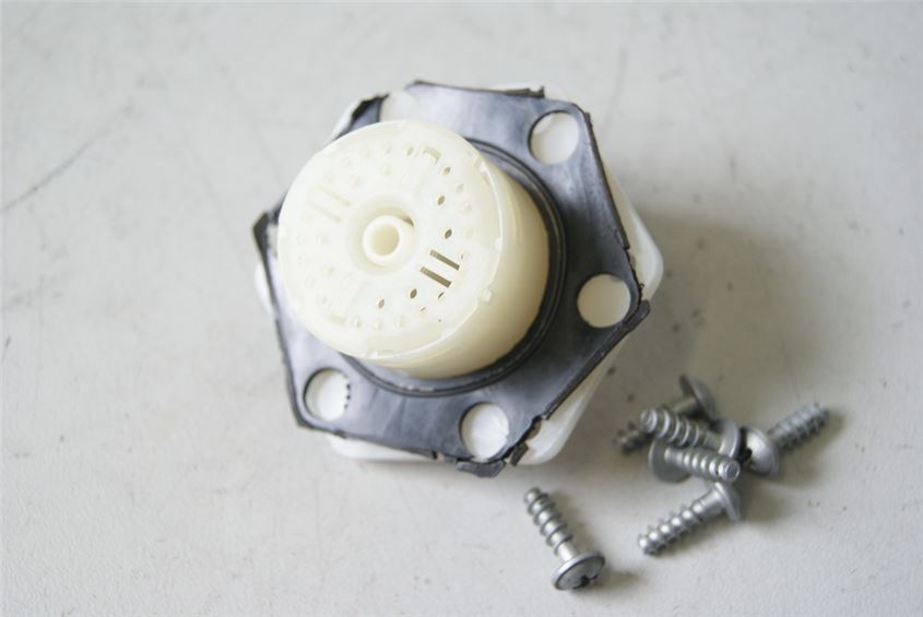 BMW F 650 CS K14 SCARVER TANKENLÜFTUNG TANK