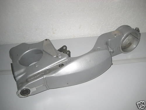 TRIUMPH SPRINT ST T695 955i EINARMSCHWINGE SCHWINGE 99-03
