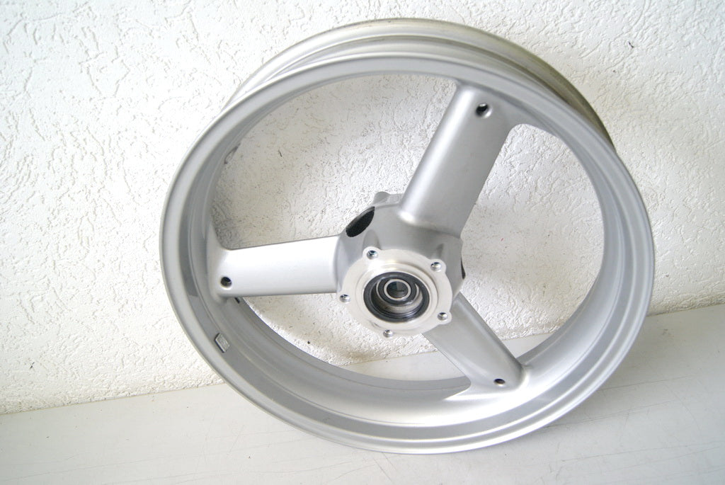 TRIUMPH DAYTONA 600 806LW RIM FRONT WHEEL - ACCIDENT-FREE