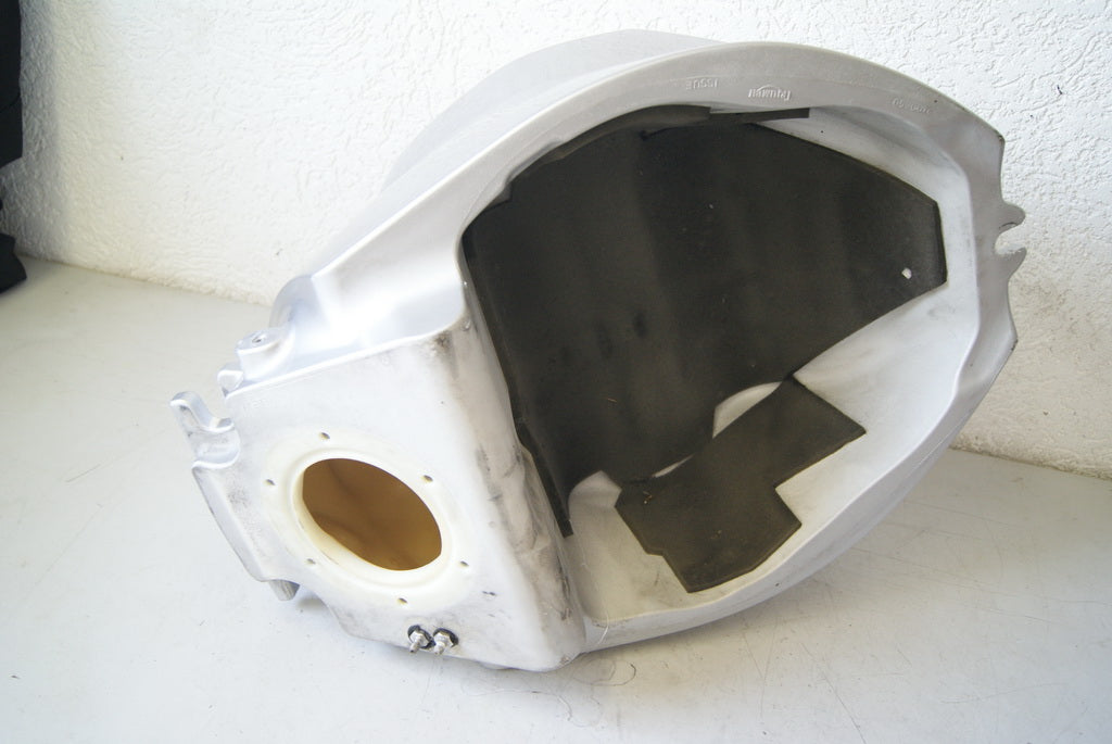 TRIUMPH DAYTONA 600 806LW TANK BENZINTANK FUEL