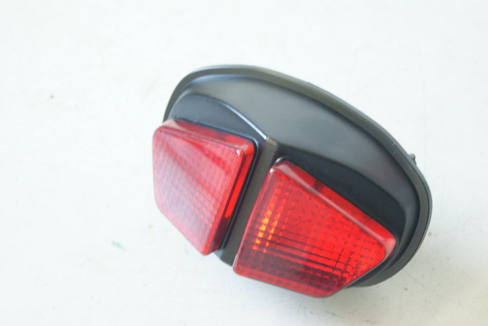 TRIUMPH DAYTONA 600 806LW REAR LIGHT TAIL LIGHT REAR