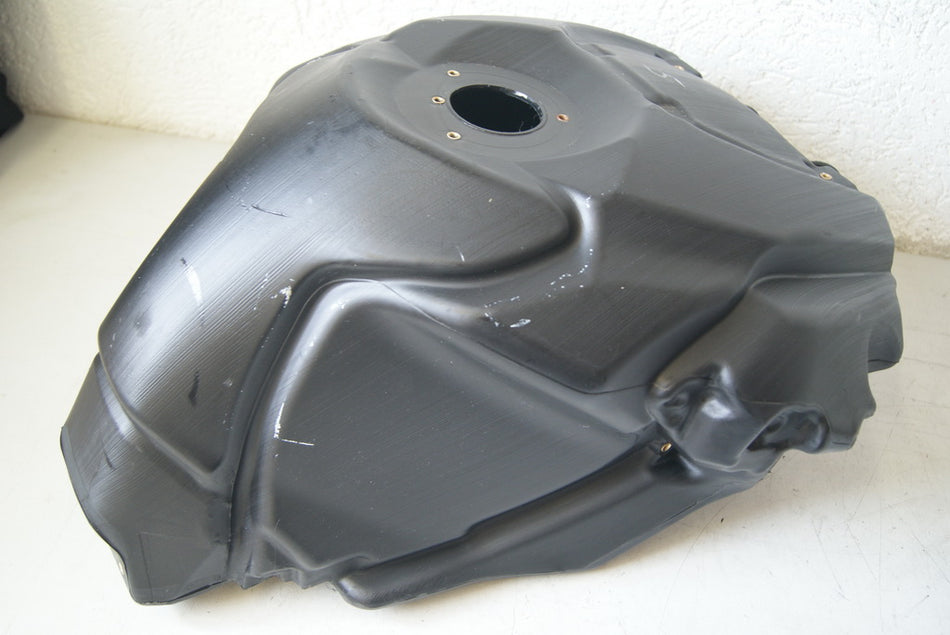 APRILIA SL 750 SHIVER ZD4RAA00 DEPÓSITO DE COMBUSTIBLE GASOLINA