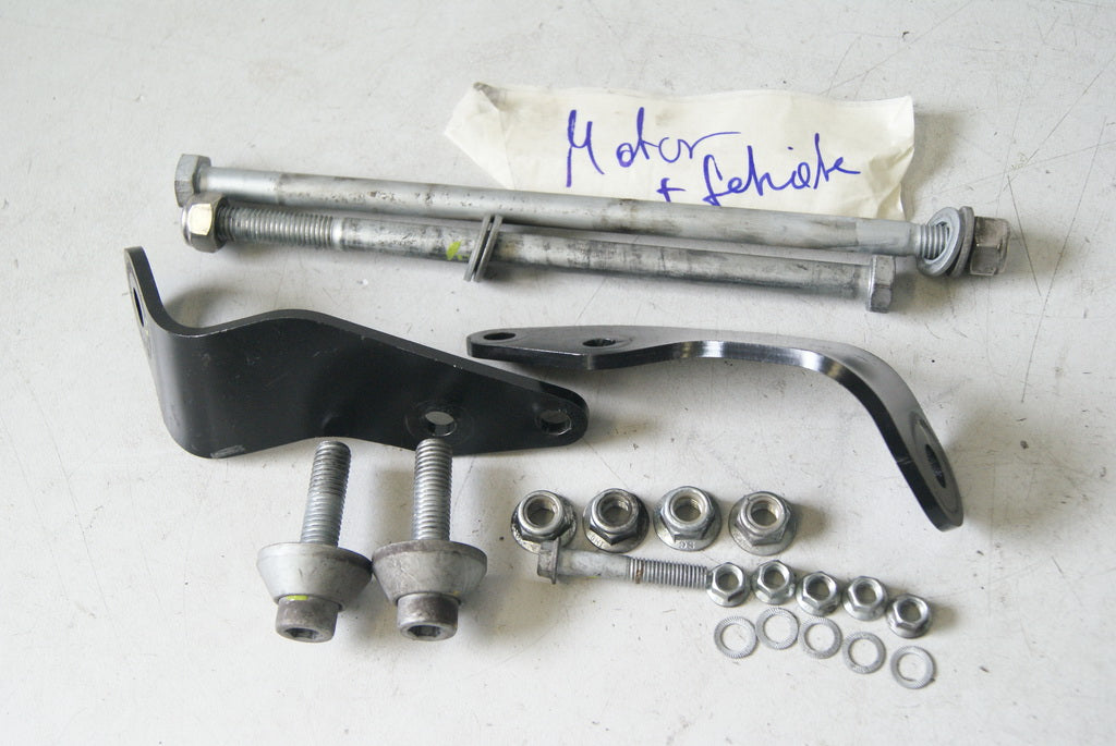 MOTO GUZZI NORGE 1200 ABS ZGULPH01 HALTERUNG MOTOR GETRIEBE ACHSE BUCHSEN