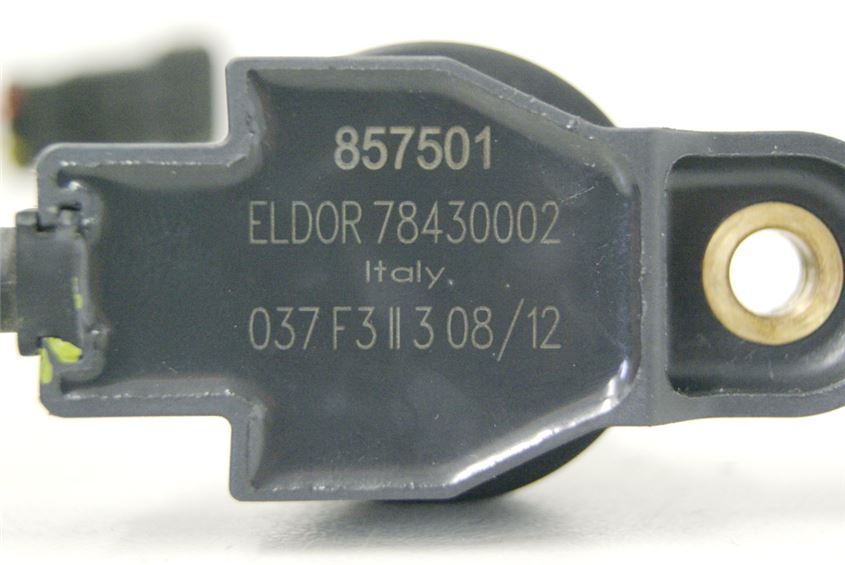 APRILIA TUONO V4 R 4TY BOBINA DE ENCENDIDO TRASERA DERECHA