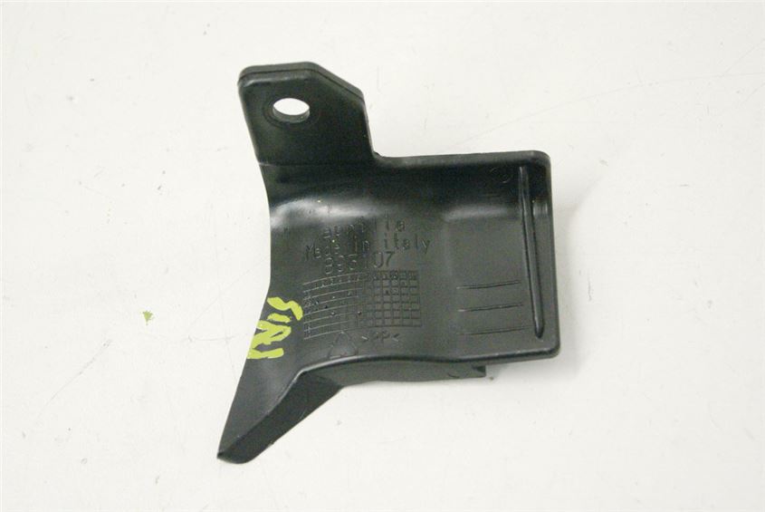 APRILIA TUONO V4 R 4TY HALTER BENZINLEITUNG TANK ABDECKUNG