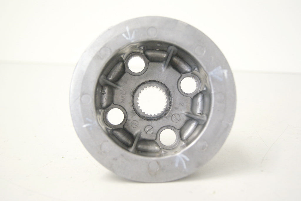 TRIUMPH DAYTONA 600 806LW CLUTCH BASKET INNER HUB CLUTCH