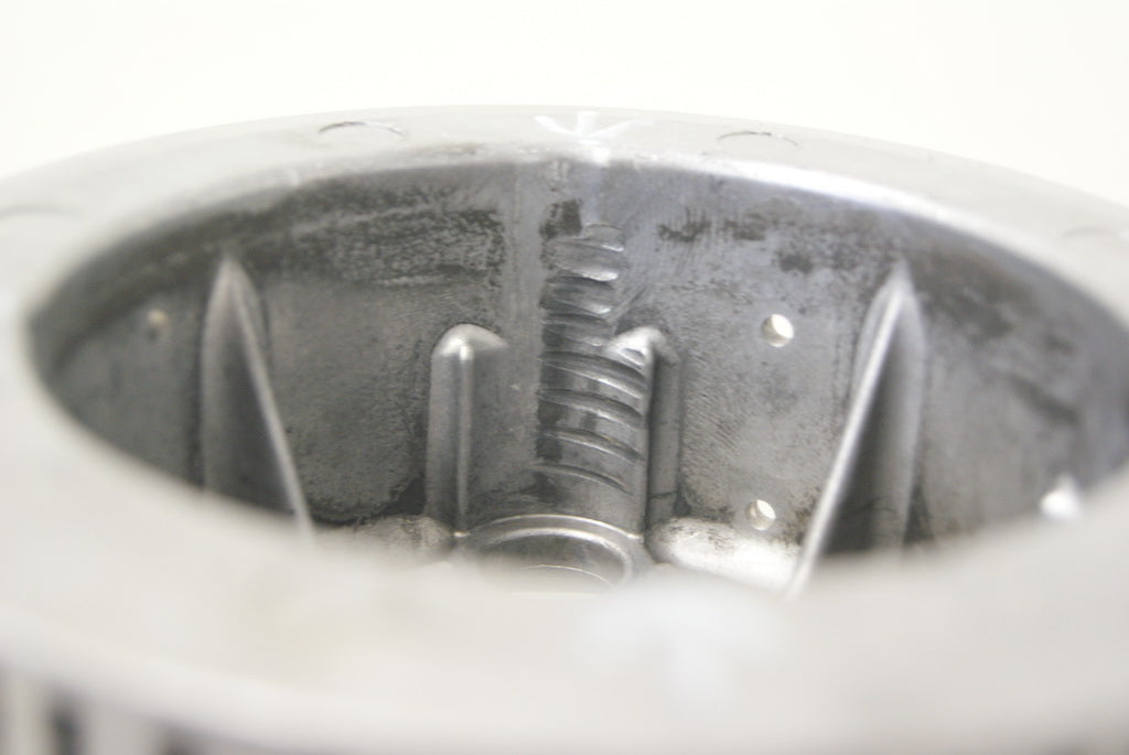 TRIUMPH DAYTONA 600 806LW CLUTCH BASKET INNER HUB CLUTCH