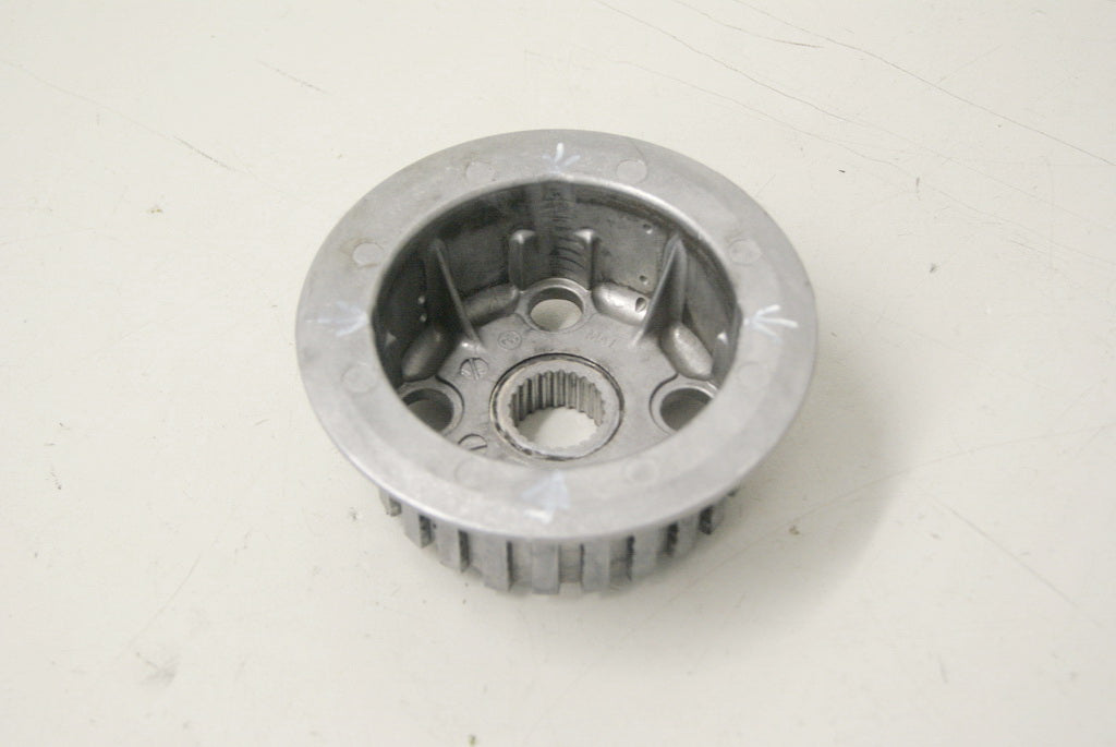 TRIUMPH DAYTONA 600 806LW CLUTCH BASKET INNER HUB CLUTCH