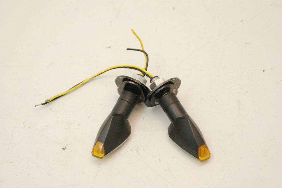 INTERMITENTES LED YAMAHA R1 RN09