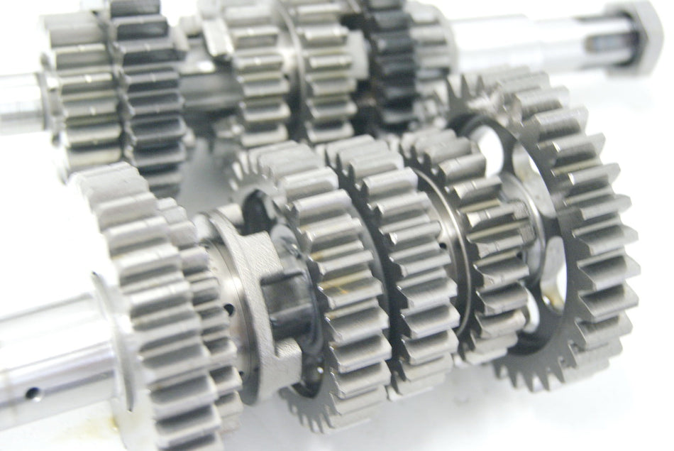 SUZUKI SFV 650 A WVCX GLADIUS ABS GETRIEBE GEAR SCHALTUNG GETRIEBEWELLE ZAHNRAD