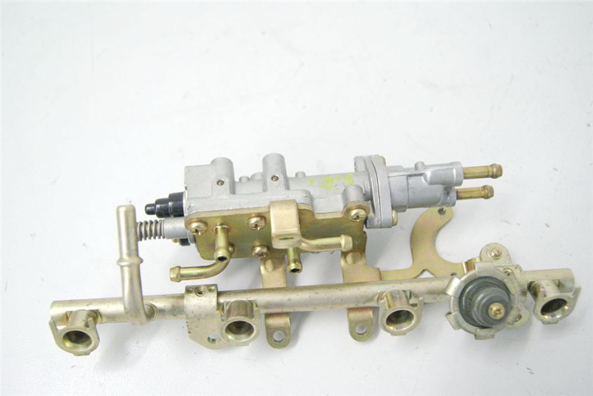 YAMAHA FZ6 FAZER RJ07 DRUCKVENTIL EINSPRITZANLAGE DRUCKREGLER