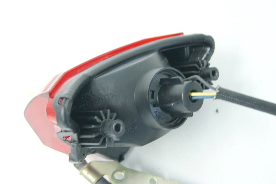 YAMAHA FZ6 FAZER RJ07 RÜCKLICHT TAIL LIGHT REAR